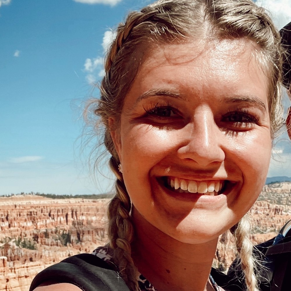 Meet your Posher, Jenna